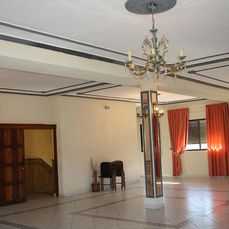 Hotel Carvajal ตอร์เรฮอน เอล รูบิโอ ภายนอก รูปภาพ
