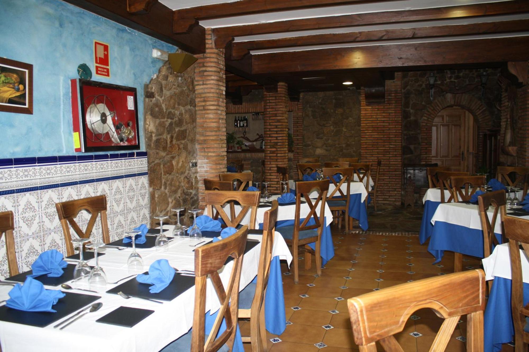 Hotel Carvajal ตอร์เรฮอน เอล รูบิโอ ภายนอก รูปภาพ