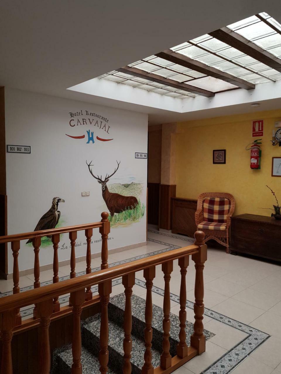 Hotel Carvajal ตอร์เรฮอน เอล รูบิโอ ภายนอก รูปภาพ